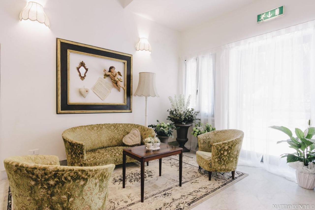 Hotel - Ristorante Pintadera Massa  Ngoại thất bức ảnh